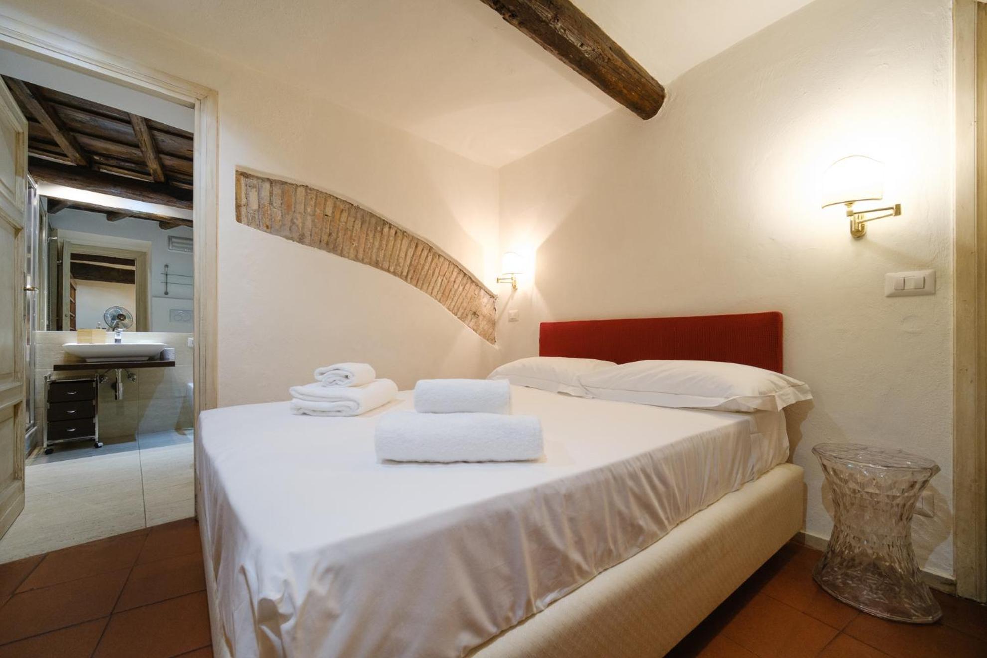 Pantheon's Arch By Buddyrent Apartamento Roma